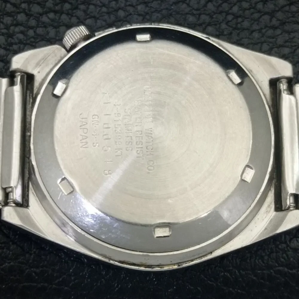Vintage 1975 Citizen Automatic Mens Silver Watch W/daydate & Gold accents